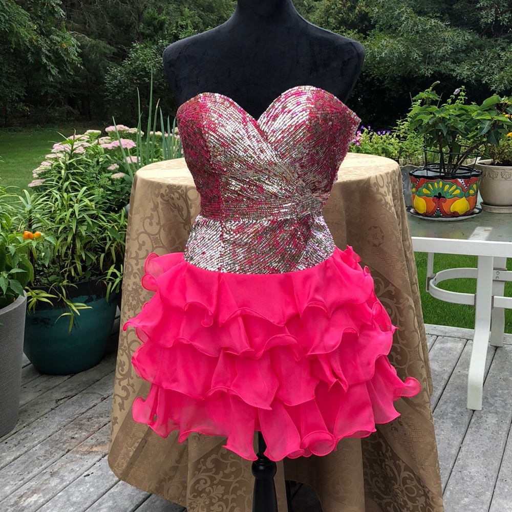 Sherri Hill Short Strapless